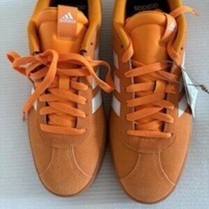Adidas VL Court 3.0 Shoes- NWT- Size 9- Orange and White